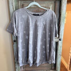 A.N.D. Rags Gray Star Print Women's Top